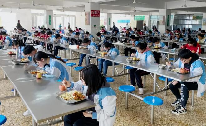 深圳学校食堂配送方案应如何？