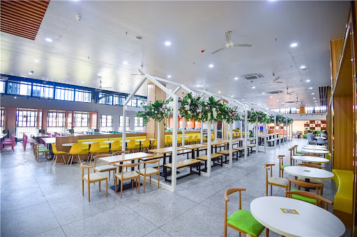 绿都膳食医院食堂承包如何为患者带来舒适用餐体验？